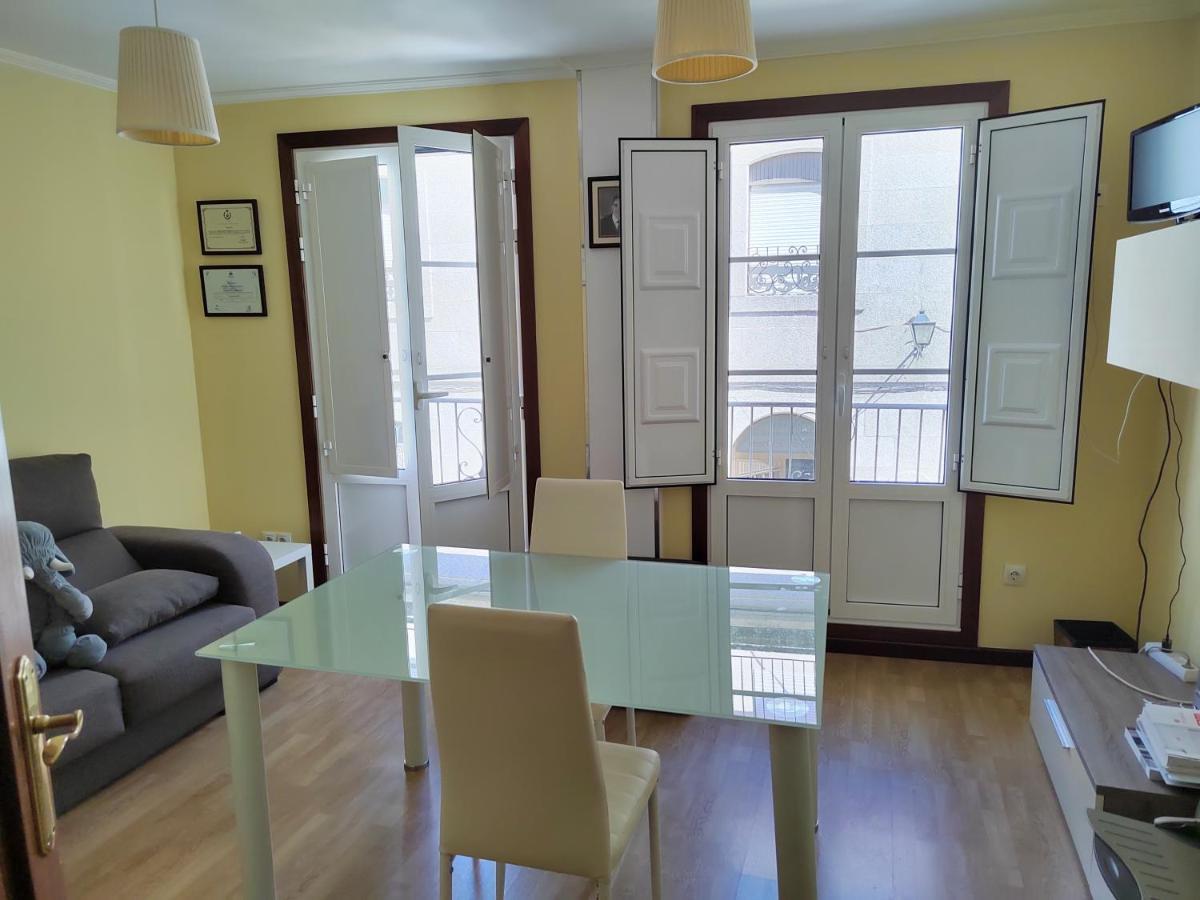 Apartamento Paseo Fluvial Туй Екстер'єр фото